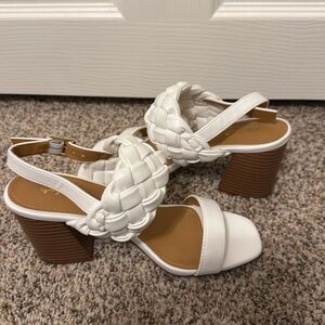 Women’s White Sandals